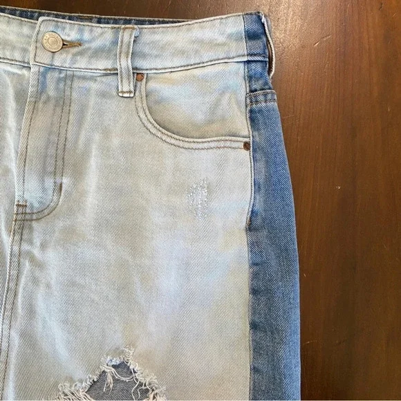 PacSun Distressed Two Toned Frayed Hem Denim Jean Skirt Size 26 Y2K - Picture 6 of 7